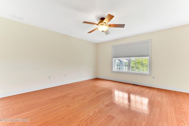 18 Skimmer Lane, Port Monmouth, NJ 07758