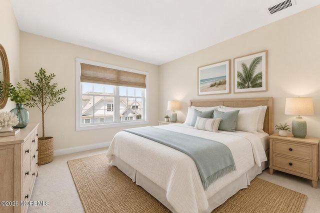 18 Skimmer Lane, Port Monmouth, NJ 07758