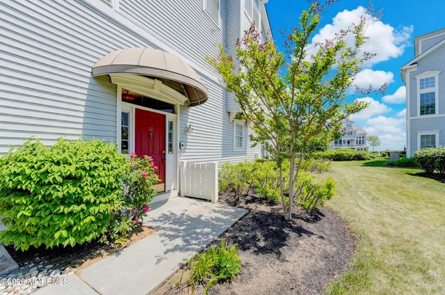 18 Skimmer Lane, Port Monmouth, NJ 07758