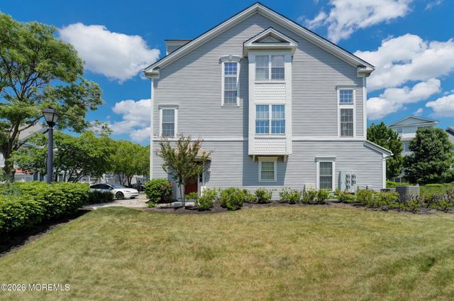 18 Skimmer Lane, Port Monmouth, NJ 07758