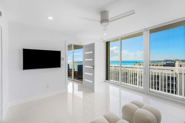 2780 S Ocean Boulevard 805, Palm Beach, FL 33480