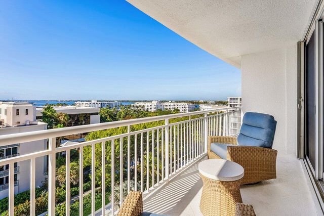 2780 S Ocean Boulevard 805, Palm Beach, FL 33480