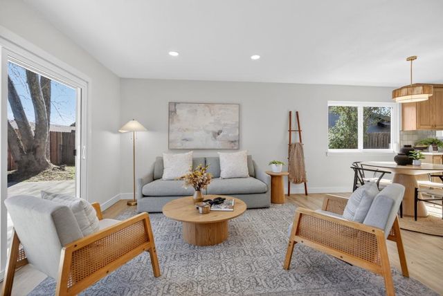 4104 Worthington Dr, North Highlands, CA 95660