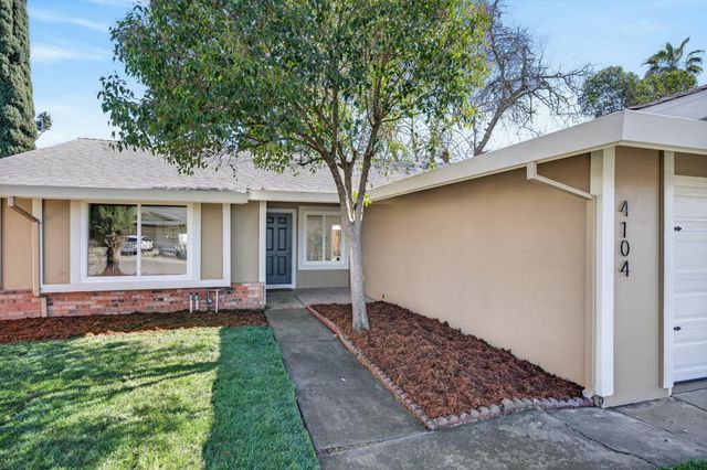 4104 Worthington Dr, North Highlands, CA 95660