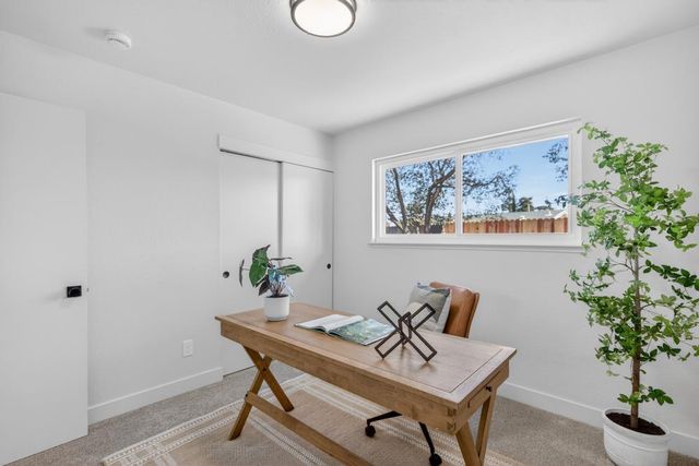 4104 Worthington Dr, North Highlands, CA 95660