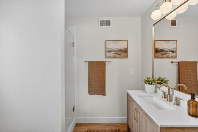 4104 Worthington Dr, North Highlands, CA 95660