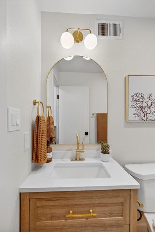 4104 Worthington Dr, North Highlands, CA 95660