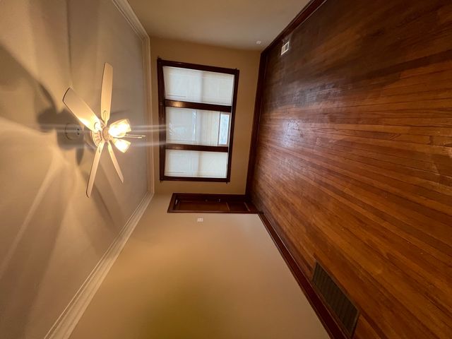 8556 S Muskegon Avenue, Chicago, IL 60617