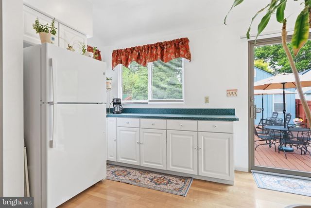 79 PARK AVE, Morrisville, PA 19067