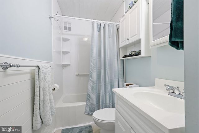 79 PARK AVE, Morrisville, PA 19067