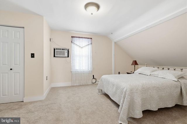 79 PARK AVE, Morrisville, PA 19067