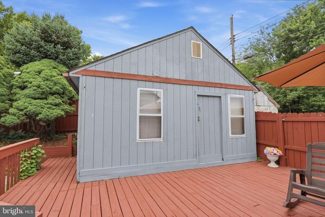 79 PARK AVE, Morrisville, PA 19067