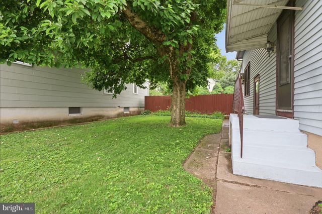 79 PARK AVE, Morrisville, PA 19067