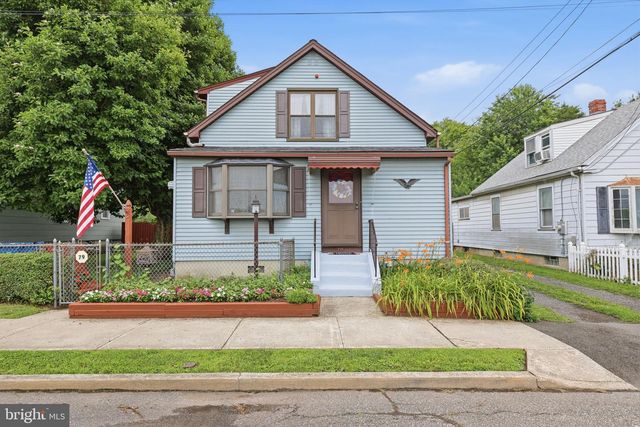 79 PARK AVE, Morrisville, PA 19067