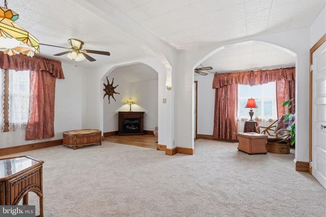 79 PARK AVE, Morrisville, PA 19067