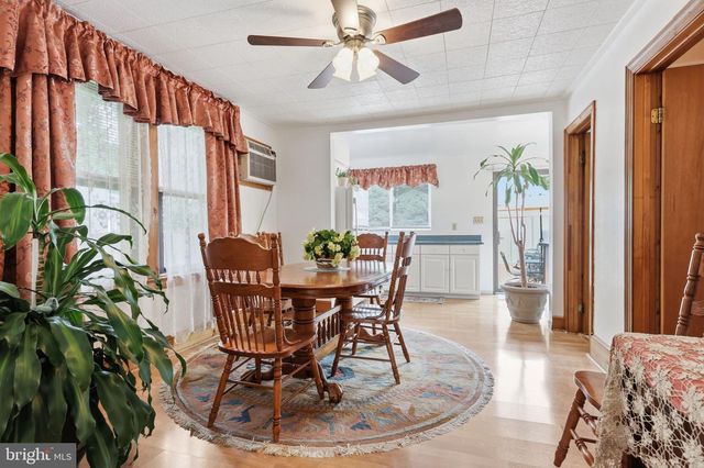79 PARK AVE, Morrisville, PA 19067