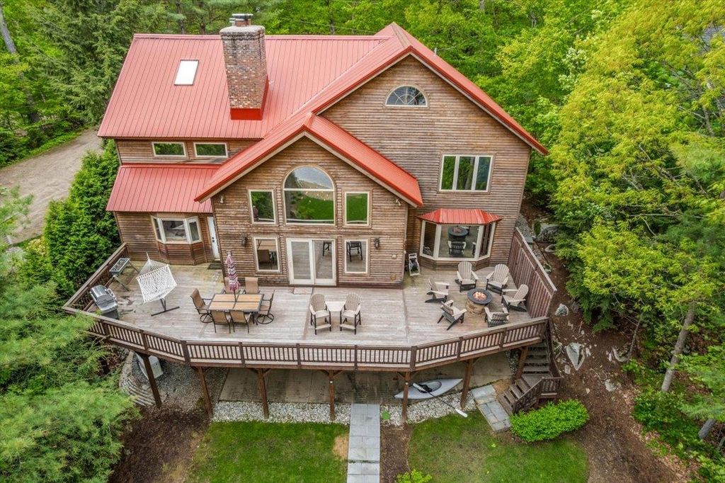 46 Toltec Point Road, Moultonborough, NH 03254