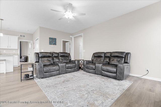 3986 Mustang, East Lansing, MI 48823