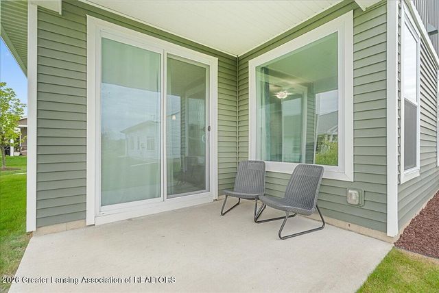 3986 Mustang, East Lansing, MI 48823
