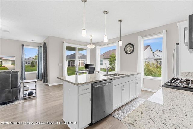 3986 Mustang, East Lansing, MI 48823