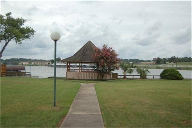 6107 Snug Harbor Boulevard L11, Montgomery, TX 77356