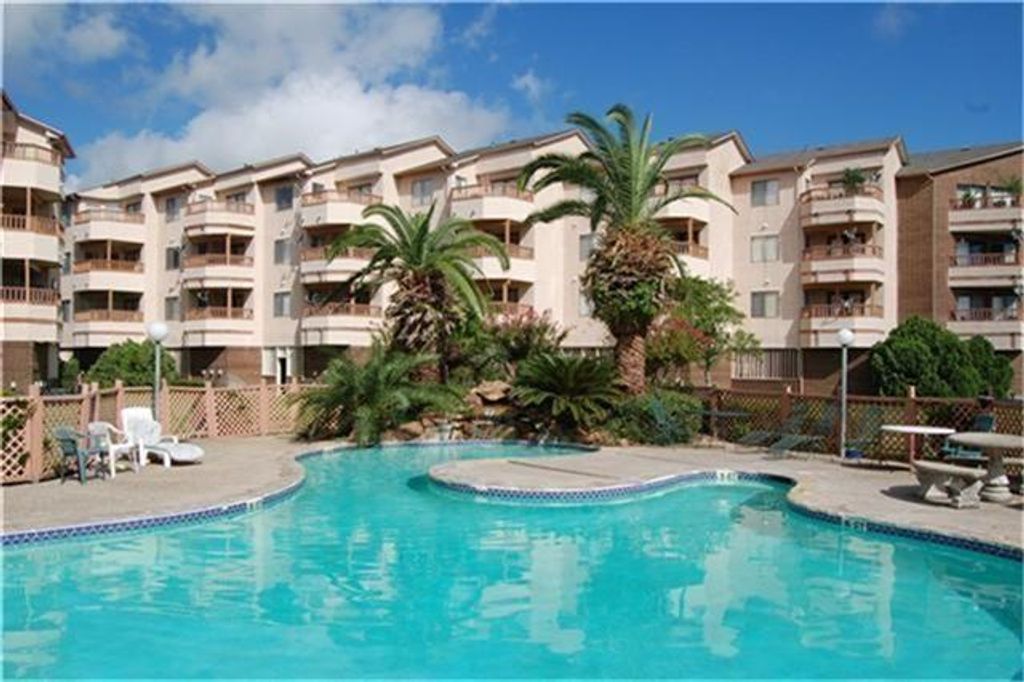 6107 Snug Harbor Boulevard L11, Montgomery, TX 77356