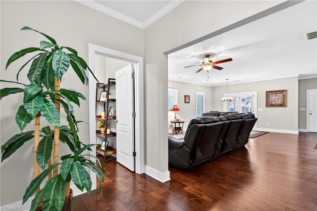 1778 Eastover Drive, Kernersville, NC 27284