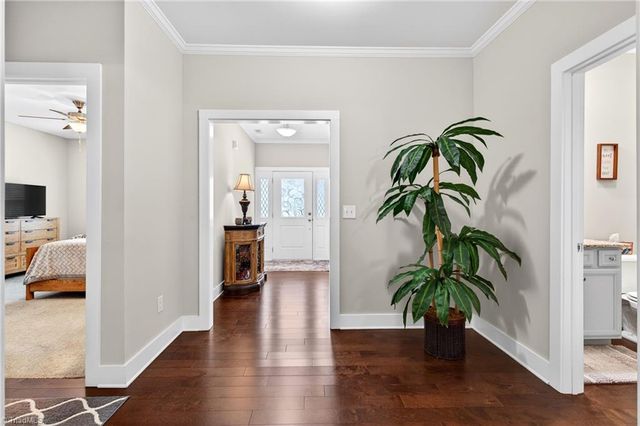 1778 Eastover Drive, Kernersville, NC 27284