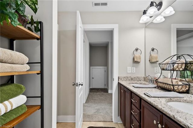 1778 Eastover Drive, Kernersville, NC 27284