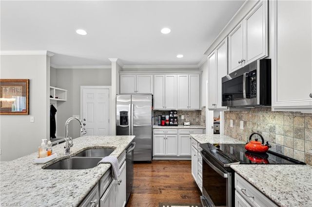 1778 Eastover Drive, Kernersville, NC 27284