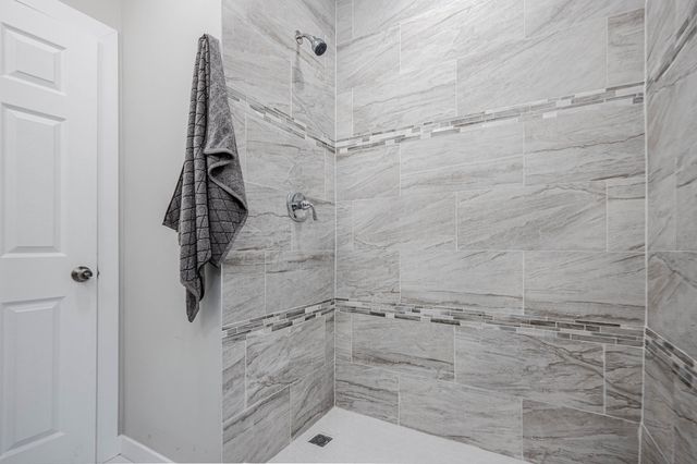 1205 W 97th Place, Chicago, IL 60643