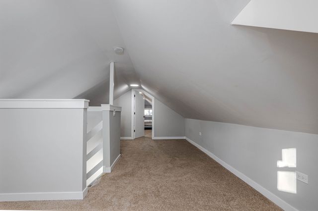 1205 W 97th Place, Chicago, IL 60643