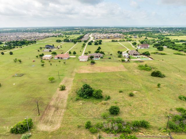 431 Mcalpin Road, Midlothian, TX 76065