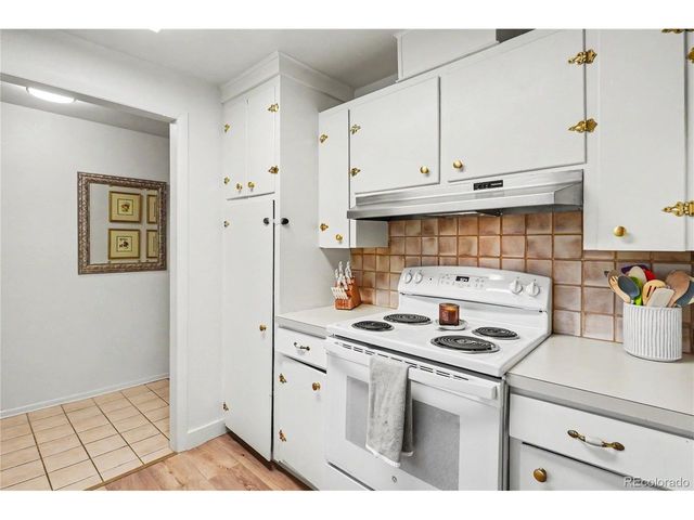 190 E Geddes Ave, Centennial, CO 80122