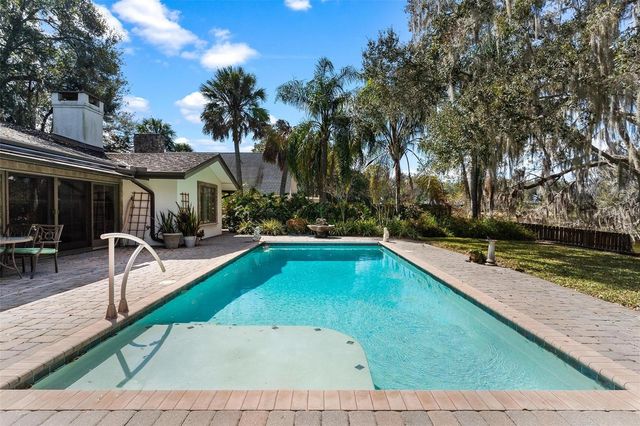 9175 SILVER LAKE DRIVE, Leesburg, FL 34788