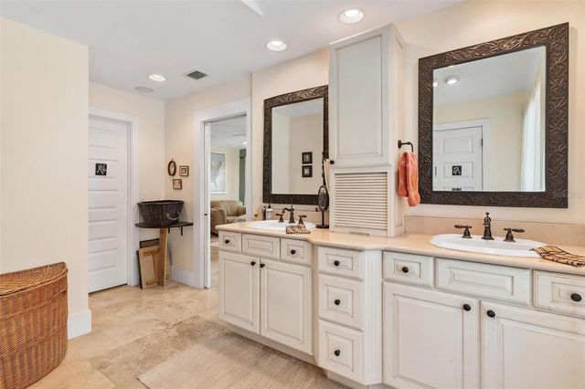 9175 SILVER LAKE DRIVE, Leesburg, FL 34788