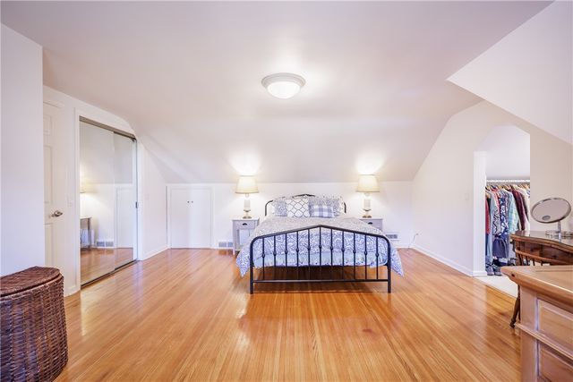 56 Hunters Lane, Brighton, NY 14618