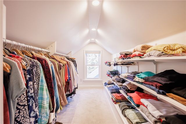 56 Hunters Lane, Brighton, NY 14618