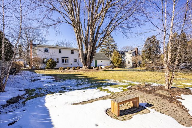 56 Hunters Lane, Brighton, NY 14618