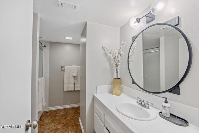 477 Baja Court, Camarillo, CA 93010