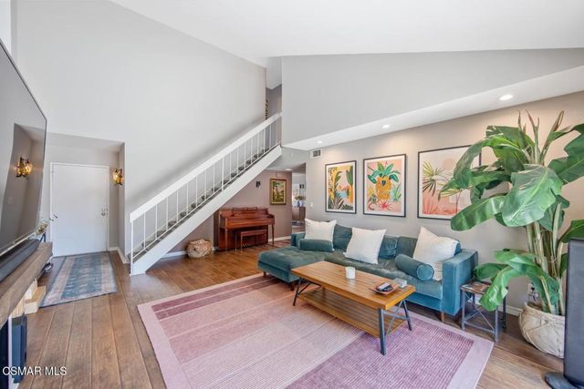477 Baja Court, Camarillo, CA 93010
