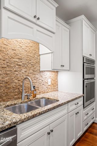 613 Morning Oaks Drive, Holly Springs, NC 27540