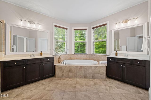613 Morning Oaks Drive, Holly Springs, NC 27540