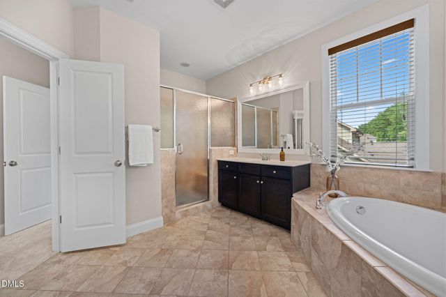 613 Morning Oaks Drive, Holly Springs, NC 27540