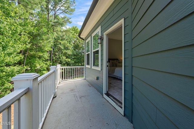 613 Morning Oaks Drive, Holly Springs, NC 27540