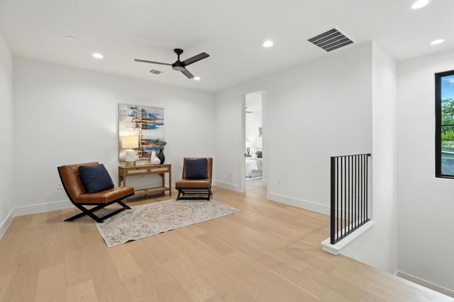 2400 Westover RD, Austin, TX 78703