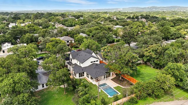 2400 Westover RD, Austin, TX 78703
