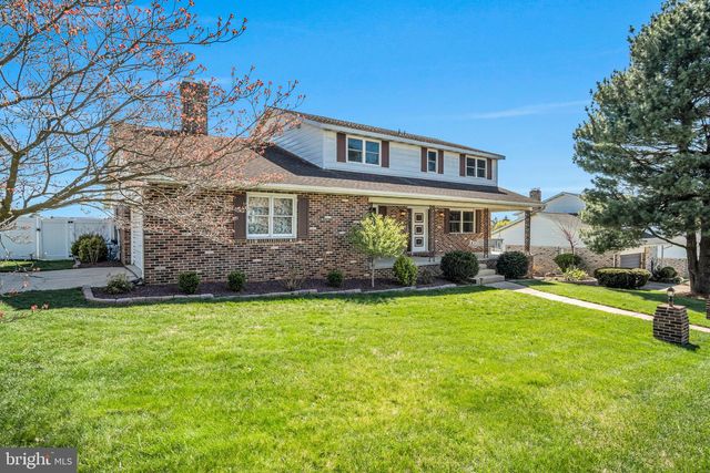 3031 RAYLIGHT DR, York, PA 17402