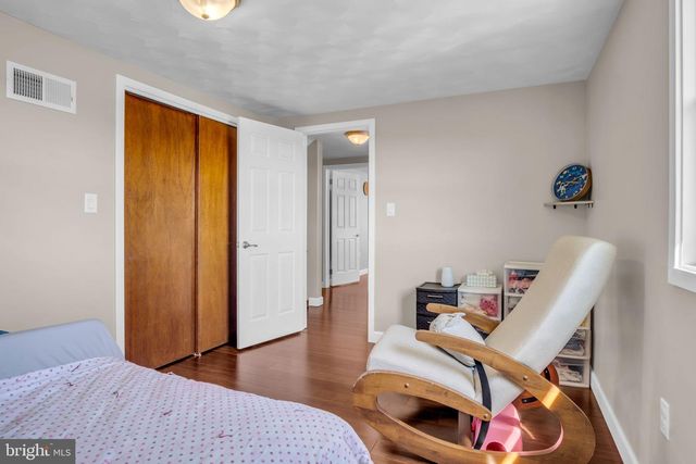 3031 RAYLIGHT DR, York, PA 17402