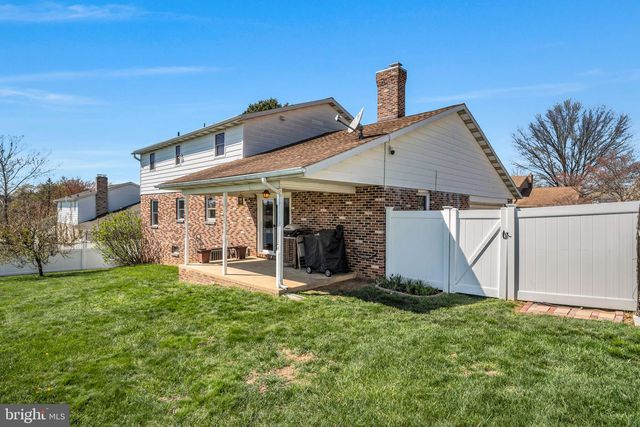 3031 RAYLIGHT DR, York, PA 17402